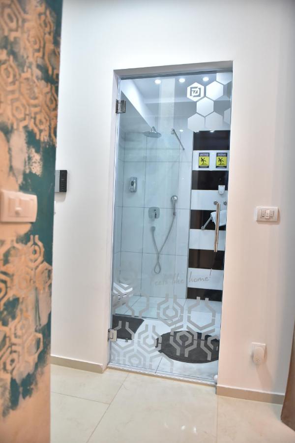 Design Apartment Premium Spa Lux 4 Star "Dubai" Completely Private Wellness & Spa Free Included Sauna & Jacuzzi & Salt Wall & Fire Place & 3D Ceilings & Business Wifi & Netflix & Keyless Code Entry & Full Smart App & Secure 2 Parking Place Ćuprija Zewnętrze zdjęcie